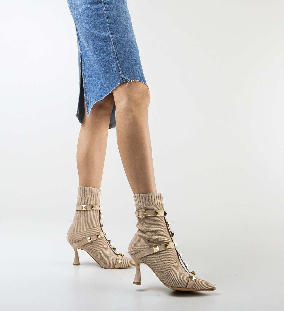Botine versa bej