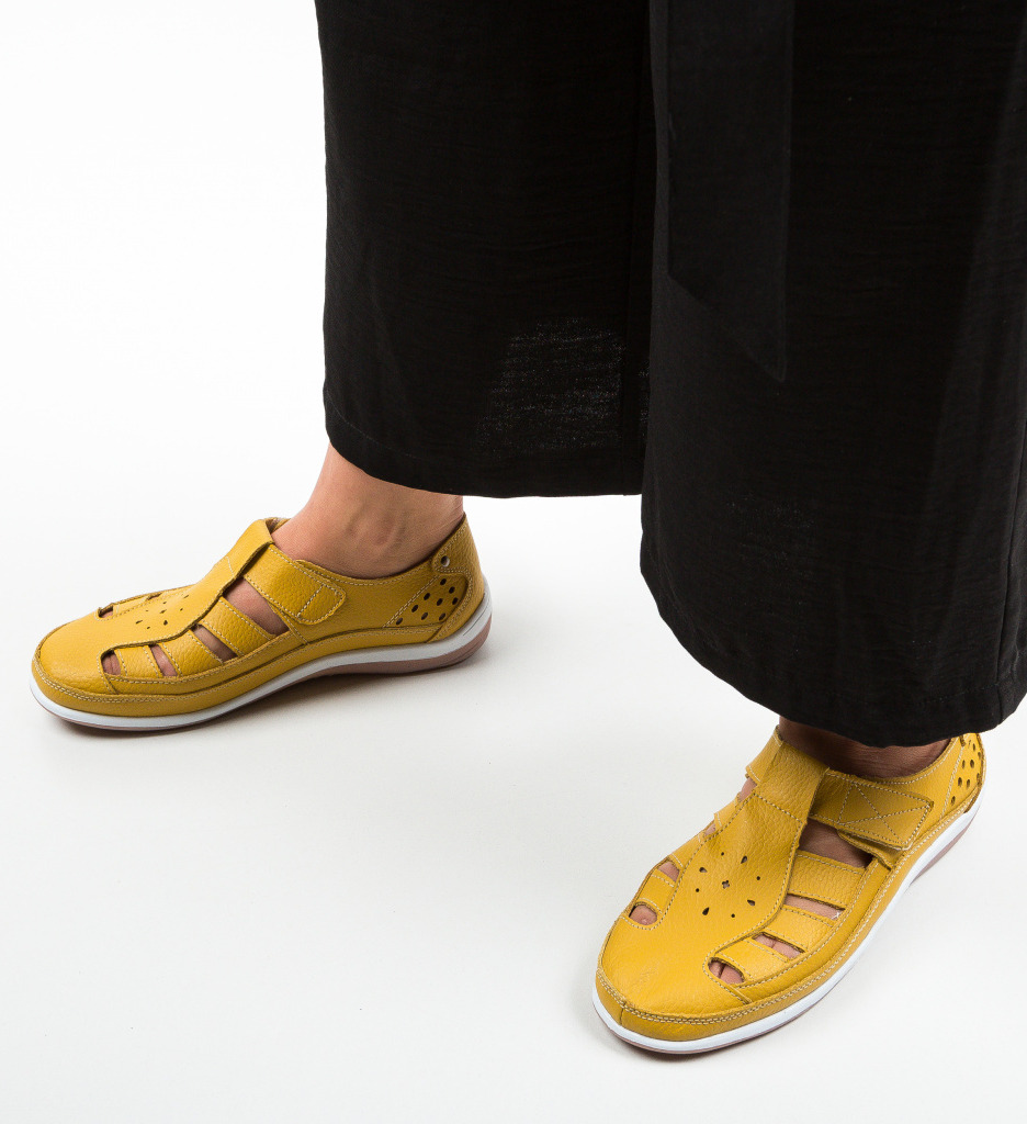 Pantofi casual saptes galbeni