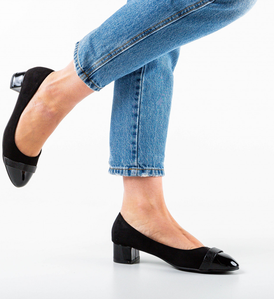 Pantofi heme negri