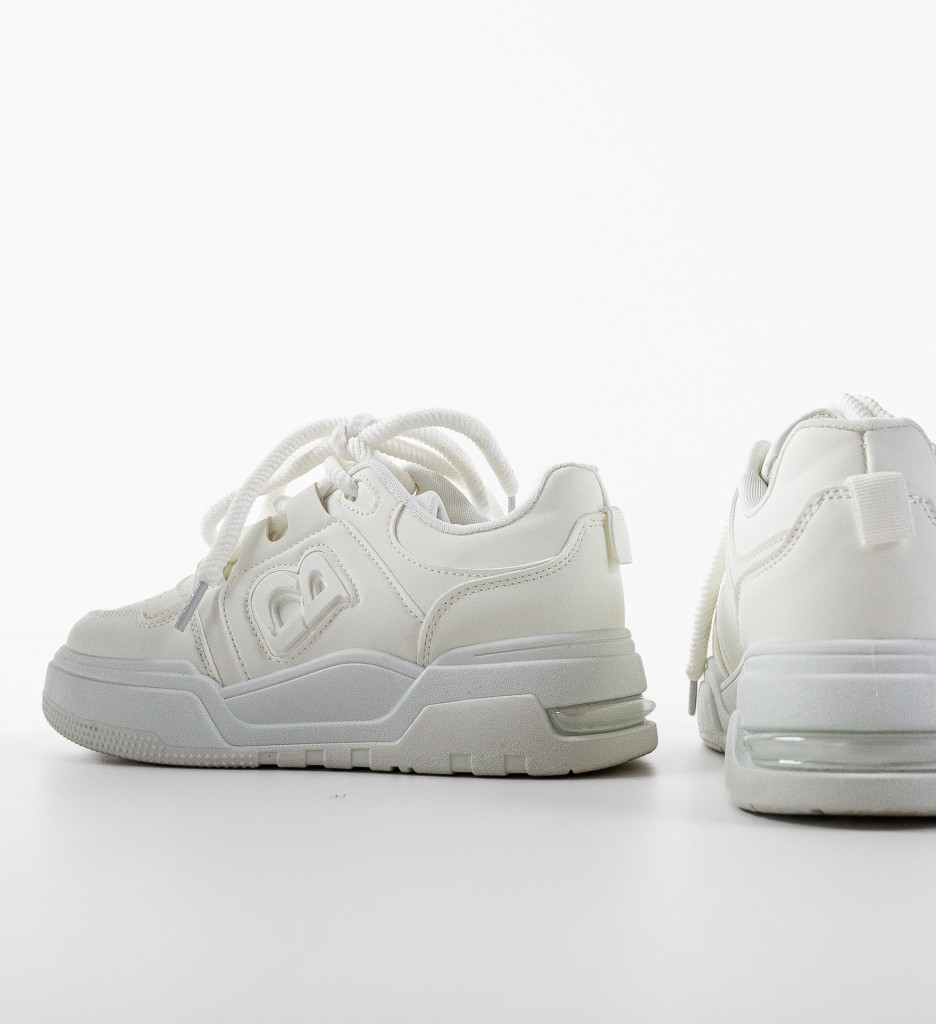 Poze Sneakers dama Bebybe Albi DePurtat