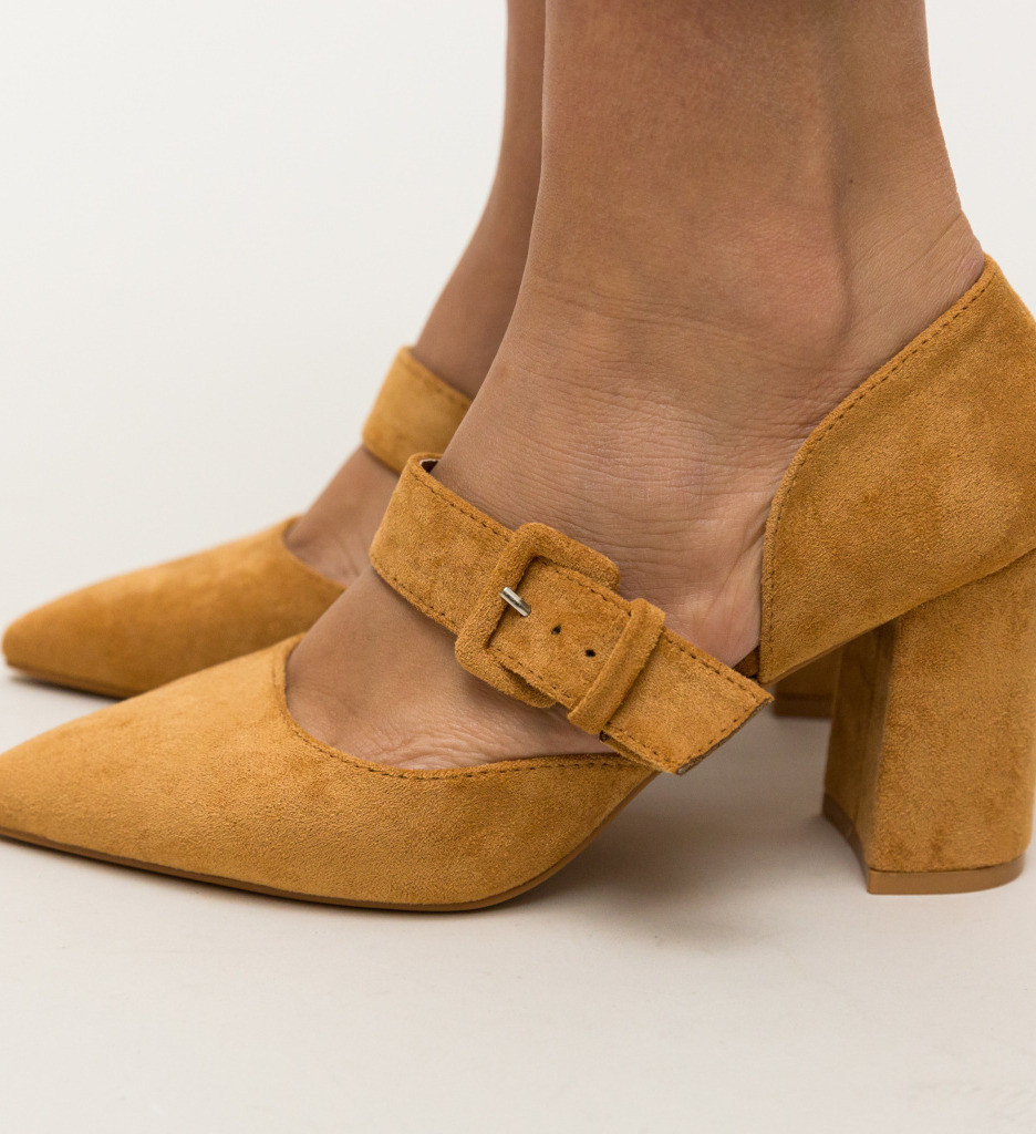 Pantofi Dionne Camel