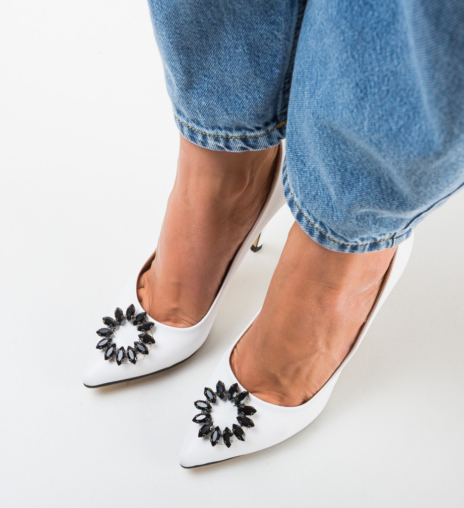 Pantofi turqish albi