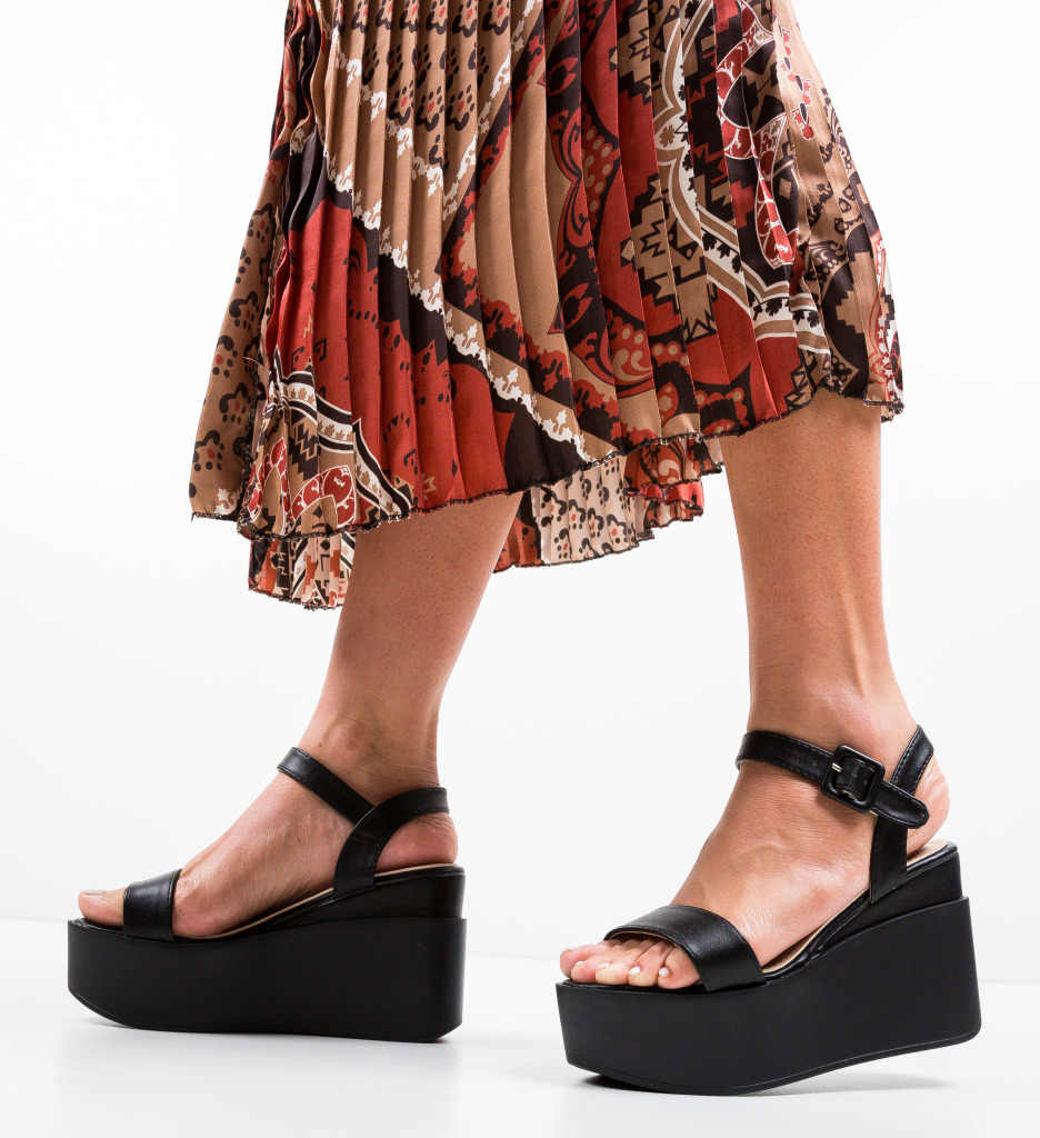 Platforme Stuart Negre