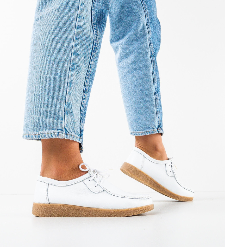 Pantofi dama casual benton albi