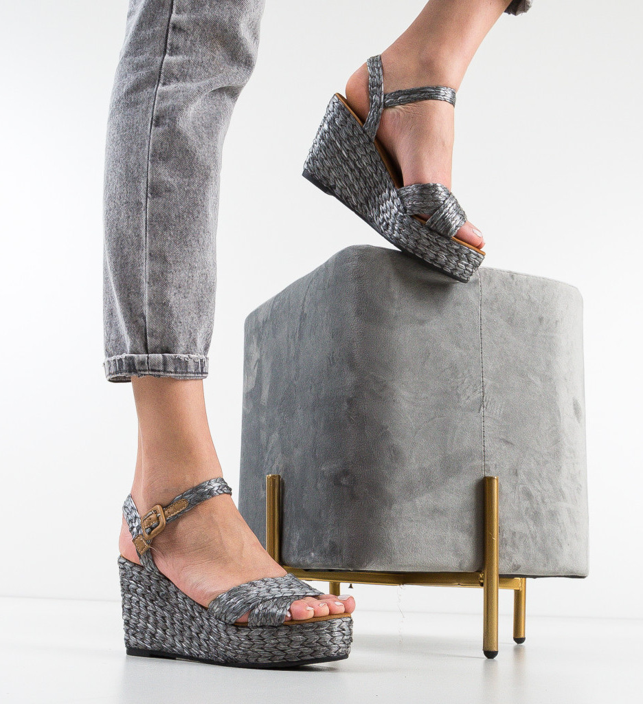 Platforme festisimo negre