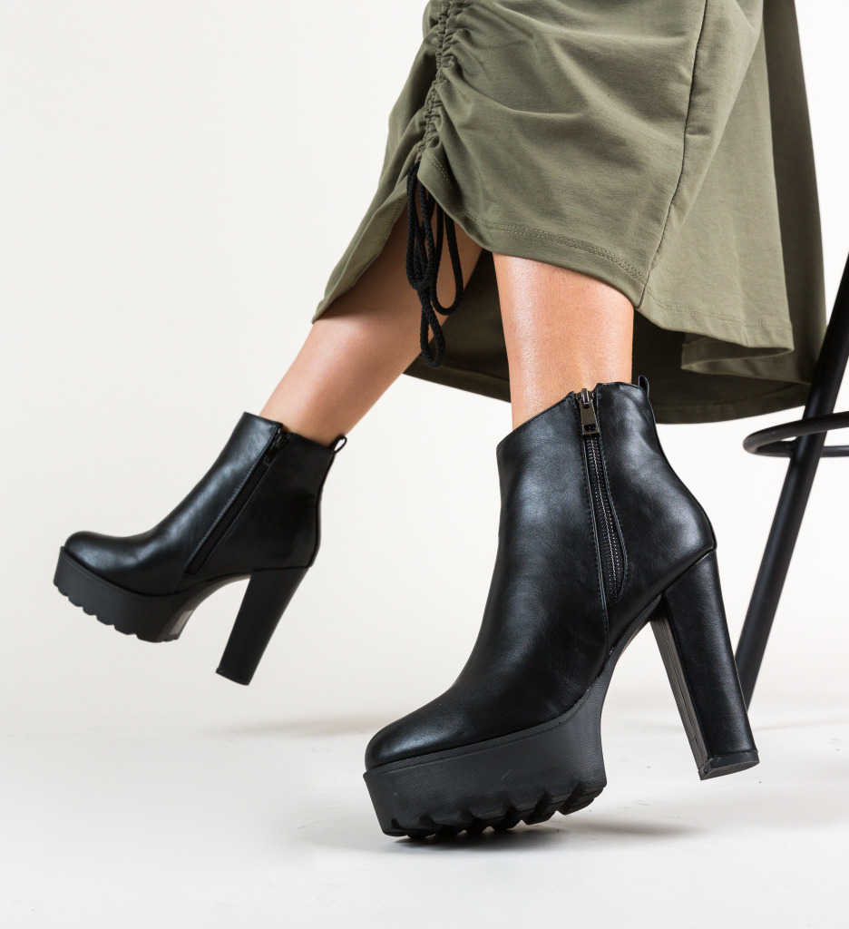 Poze Botine Jaye Negre depurtat.ro 