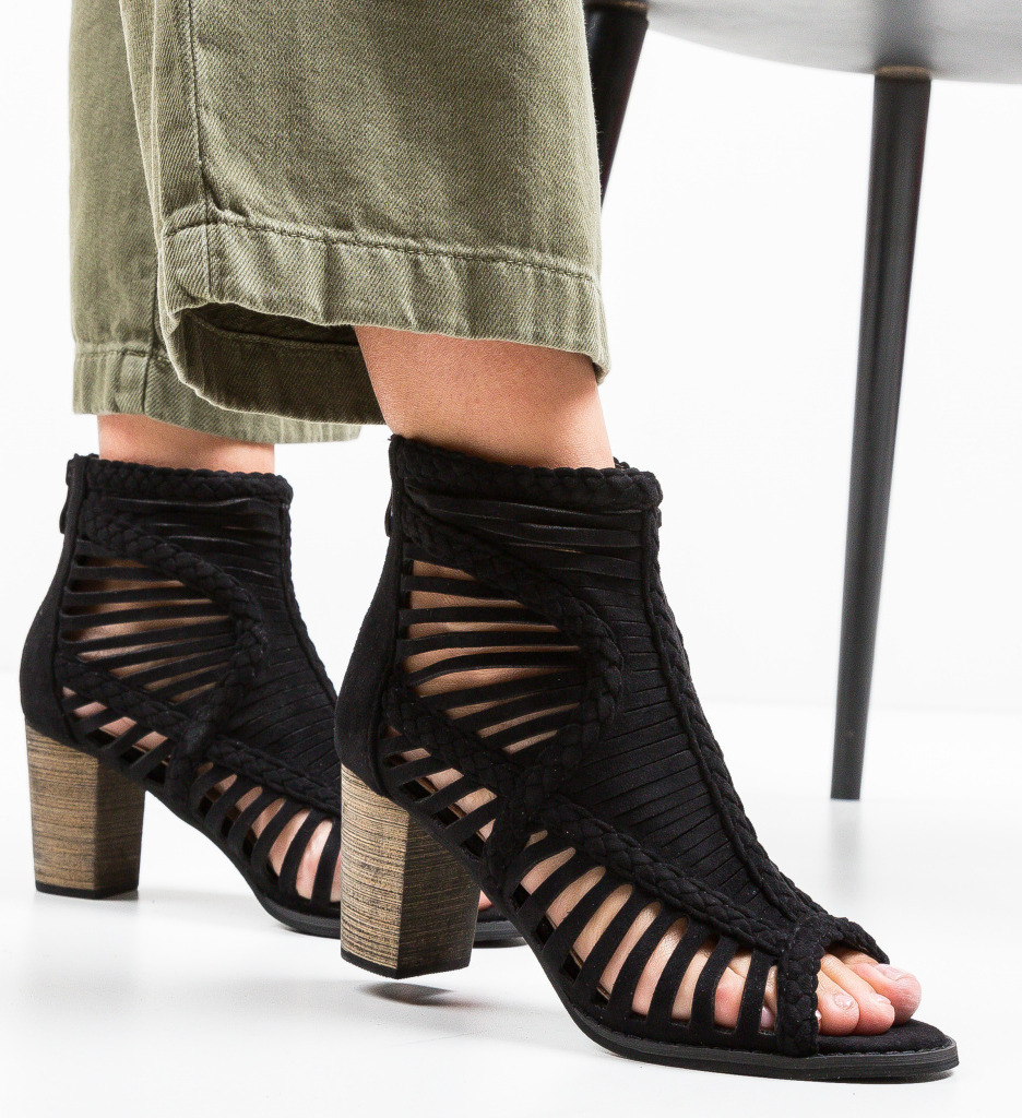 Botine pear negre