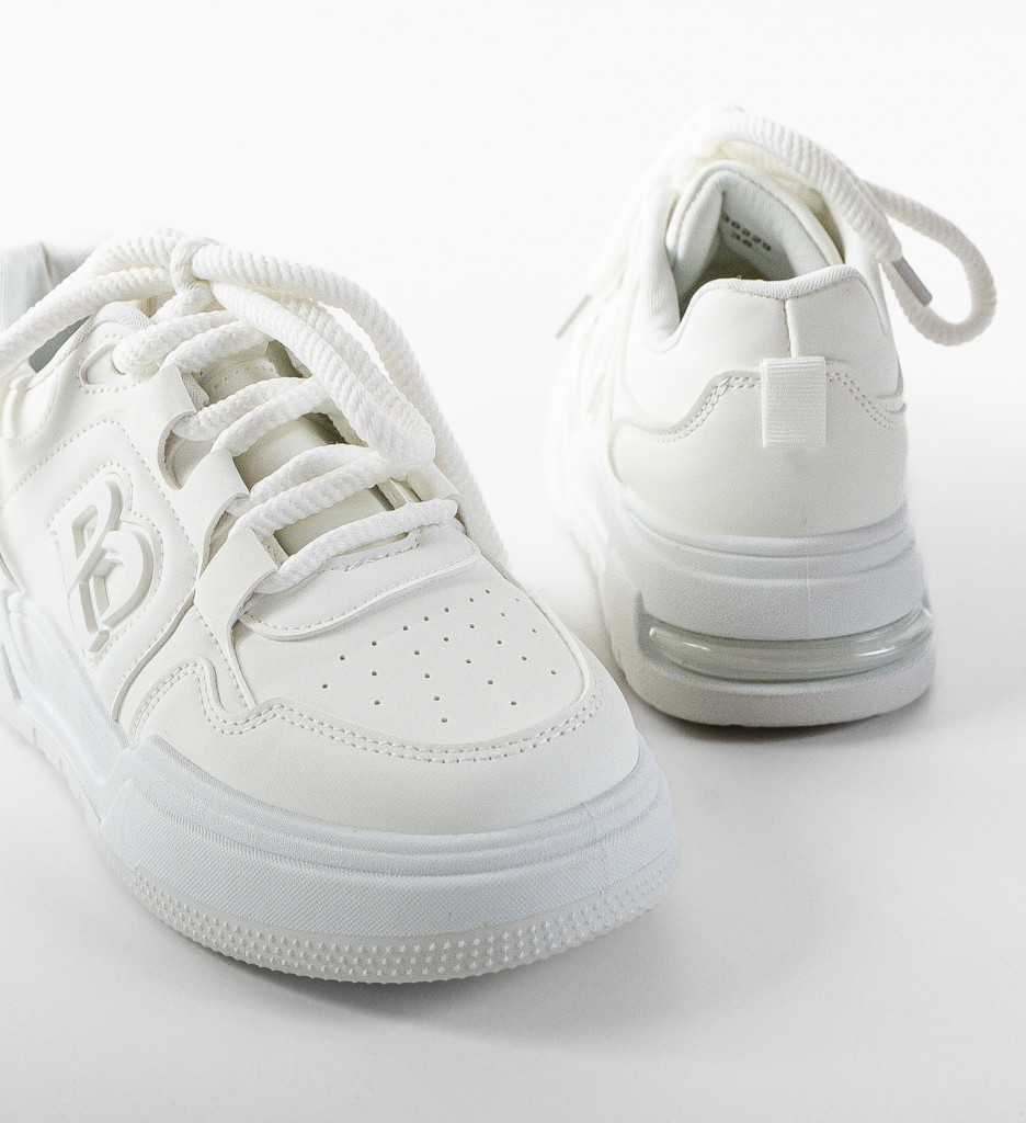 Poze Sneakers dama Bebybe Albi DePurtat