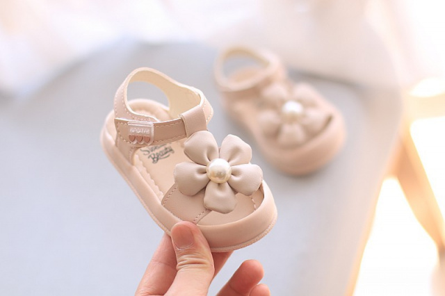 Sandale roz pal pentru fetite - Beauty