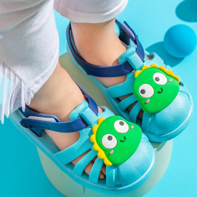 Superbebeshop Papuci bleu tip sandaluta din cauciuc pentru copii - dino