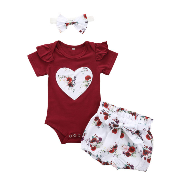 Costumas cu body si pantaloni scurti - Heart