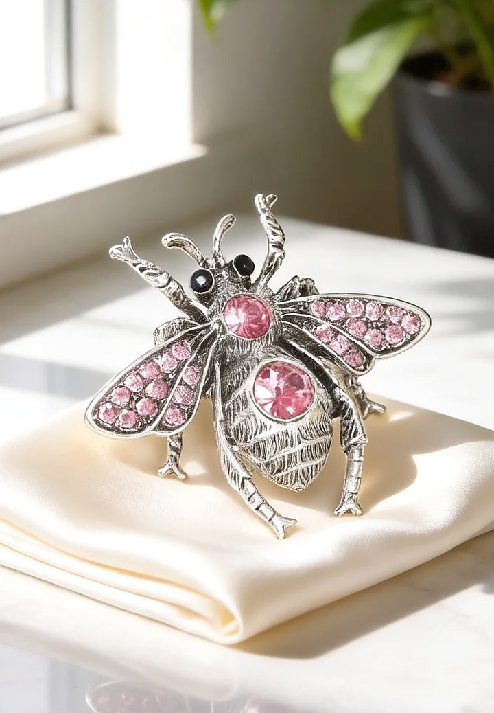 Brosa Metalica cu Pietre Beetle 03