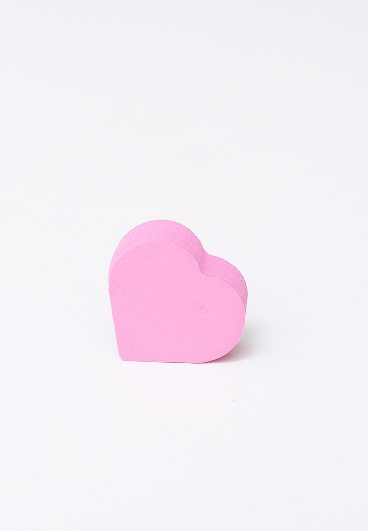 http//myfashionizer.ro/rochii Burete Profesional pentru Machiaj Heart 02