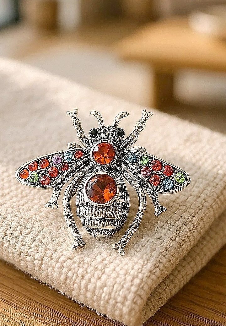 Brosa Metalica cu Pietre Beetle 02