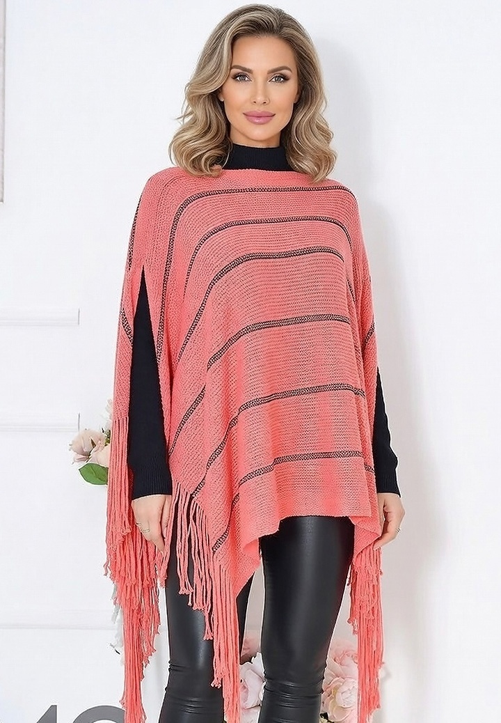 game of thrones: sezonul 3   episodul 01 Poncho Dama 1507-01