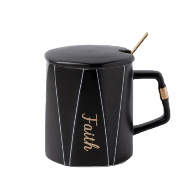 Cana cu capac din ceramica si lingurita pufo faith pentru cafea sau ceai, 320 ml, negru