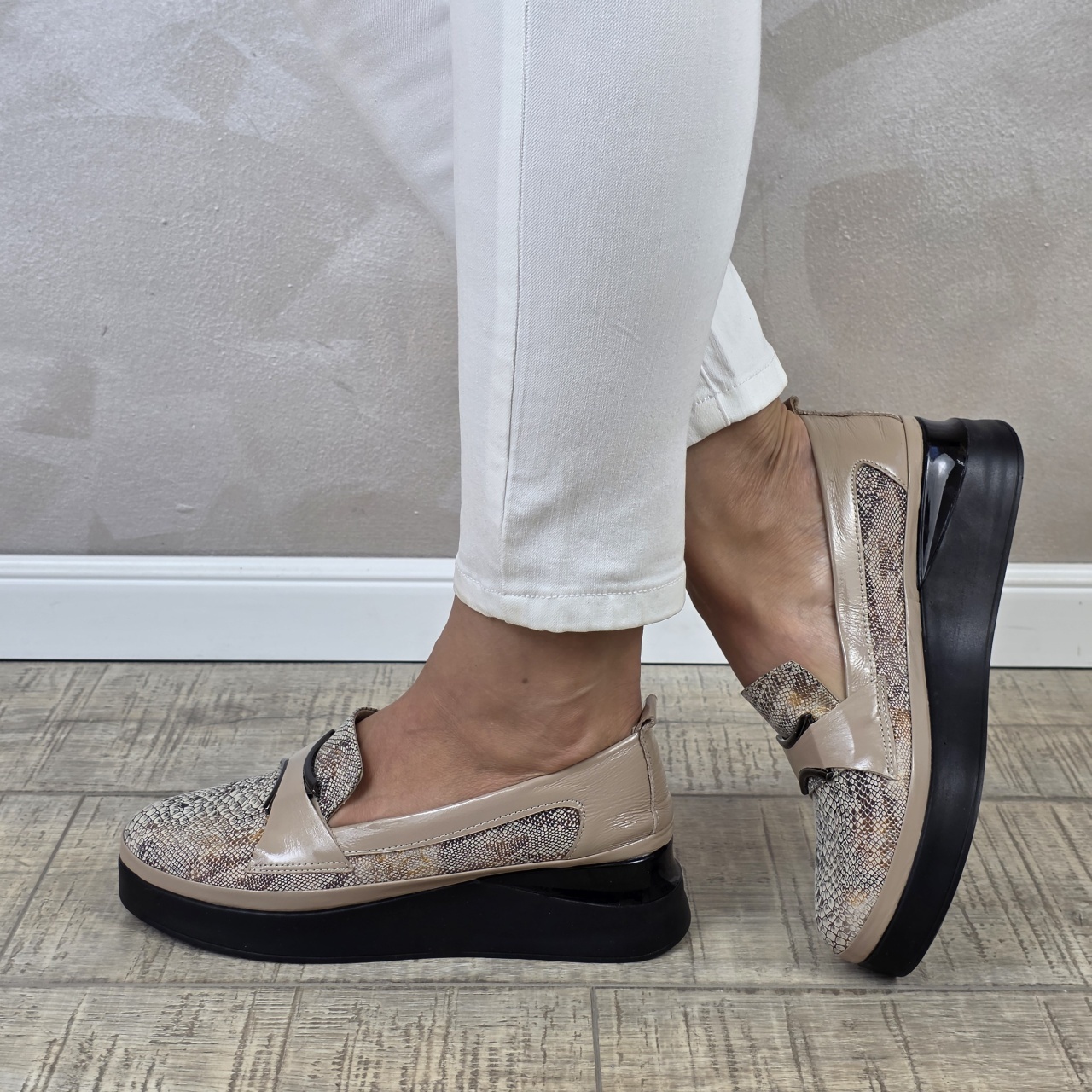 pantofi dama piele naturala comozi cu toc Pantofi dama MANOS.RO piele naturala PP421