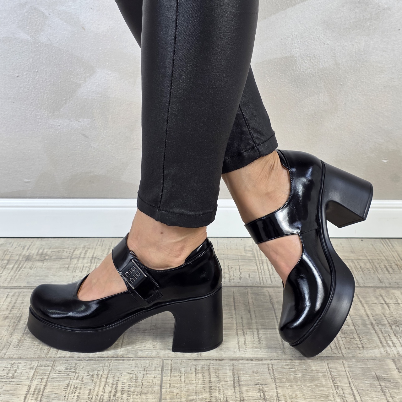 pantofi dama piele naturala comozi cu toc Pantofi dama MANOS.RO piele naturala PP409