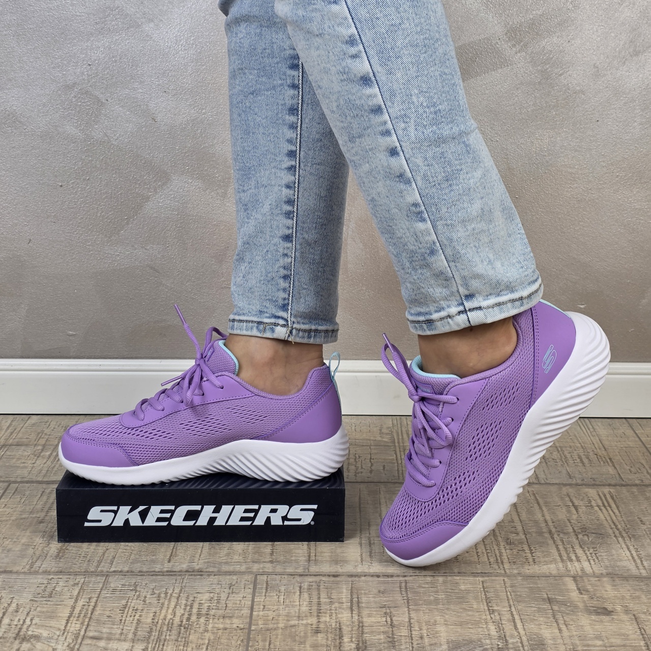 Manos Shoes Pantofi dama sport Skechers - negri, GLIDE-STEP, din material textil 303679L LAV