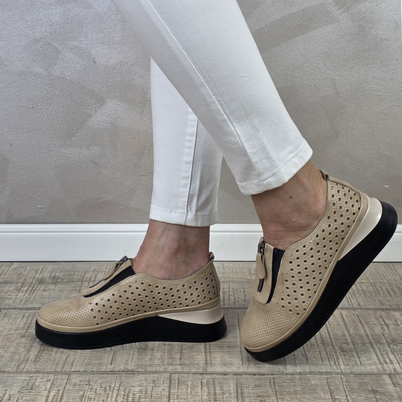 pantofi dama piele naturala comozi cu toc Pantofi dama MANOS.RO piele naturala PP422