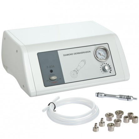 Aparat cosmetic de peeling cu cap de diamant
