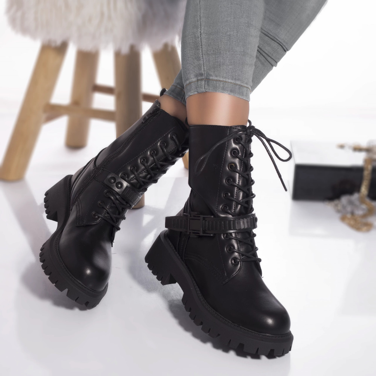 Ghete casual tenara piele ecologica captusita negru