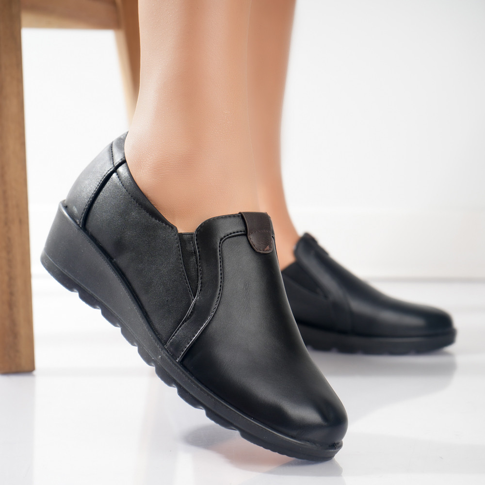 Pantofi dama casual negri din piele ecologica larisa