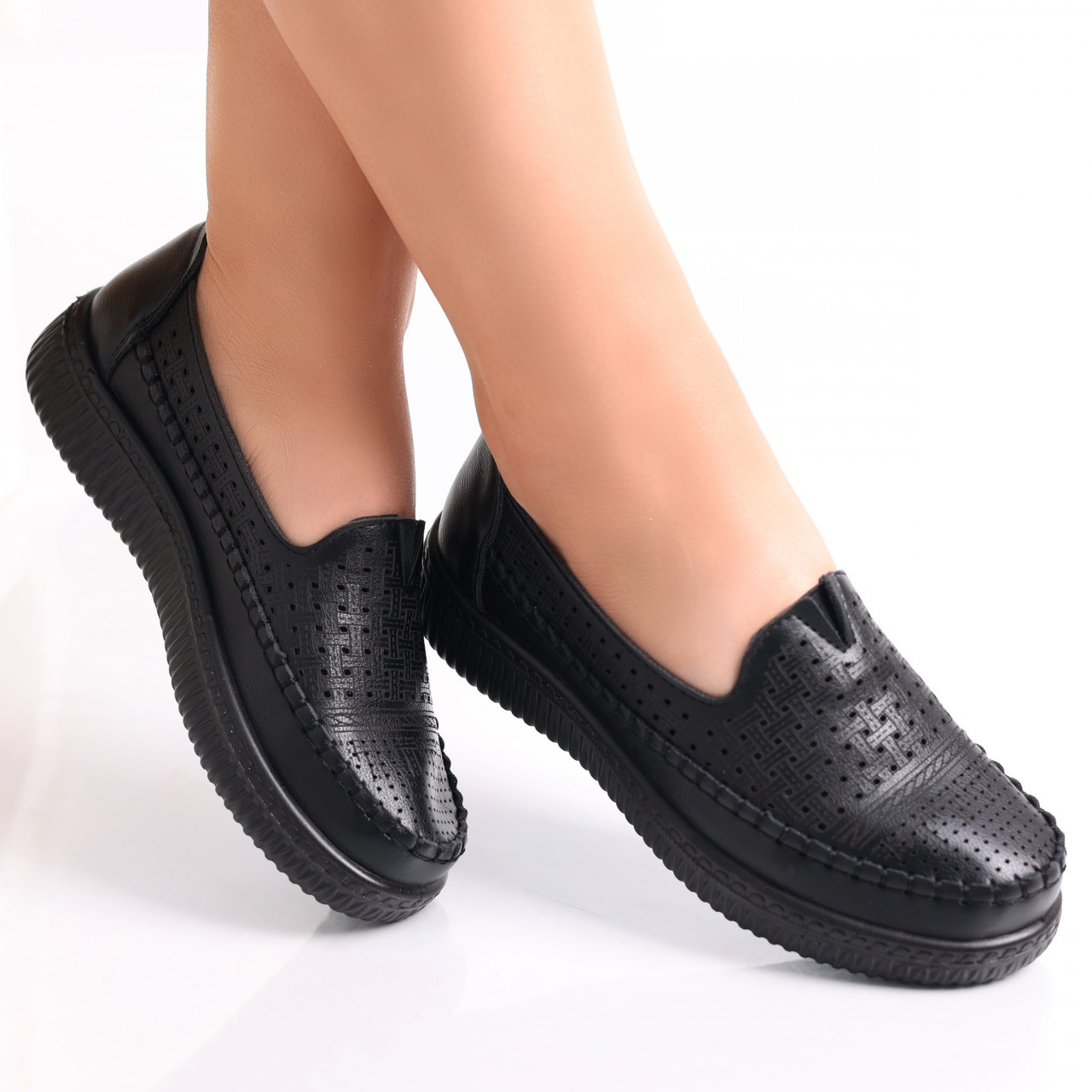 Pantofi dama casual Negri din Piele Ecologica Garena