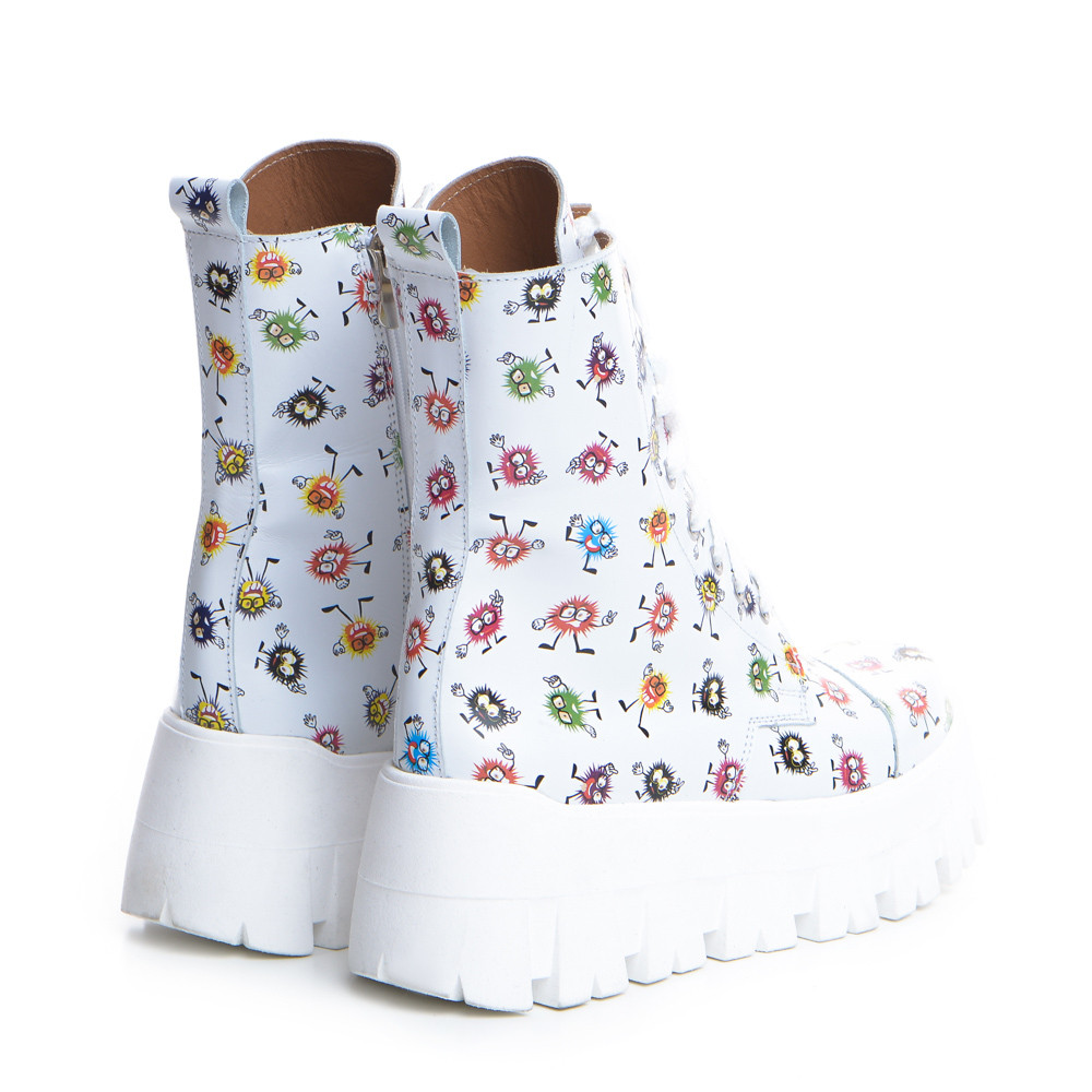 Poze Bocanci Ovi Piele Detalii Colorate