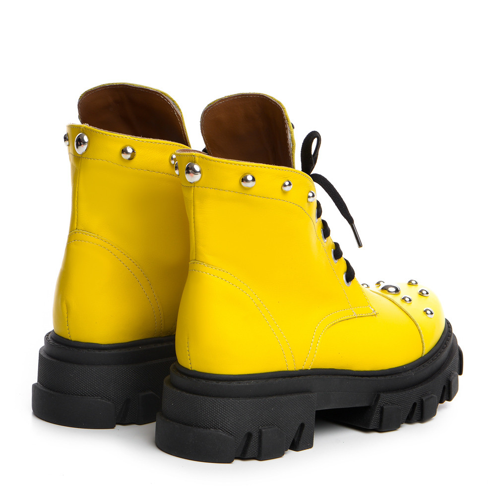 Poze Bocanci Ofelia Piele Neteda Galbena