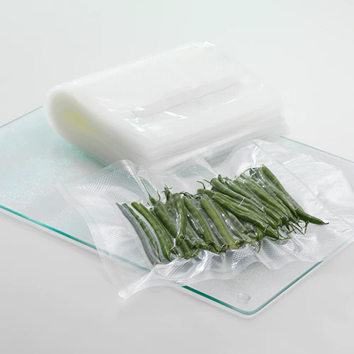 Pungi compatibile pentru toate aparatele de vidat si sigilat alimente 25x35
