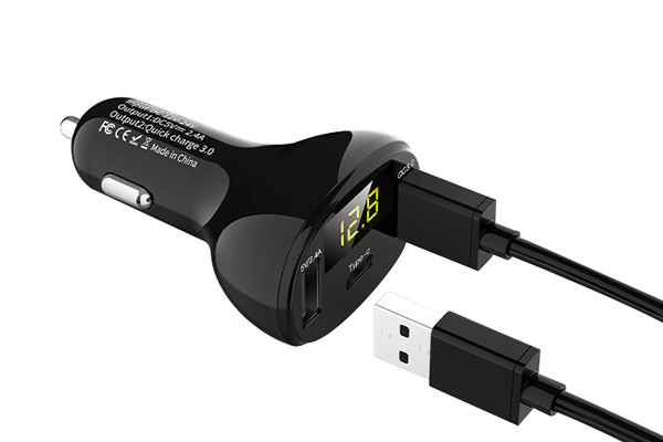 Incarcator auto cu 1xusb qc3.0 + 1xusb 2.4a + 1xusb type-c cu afisaj tensiune / putere led