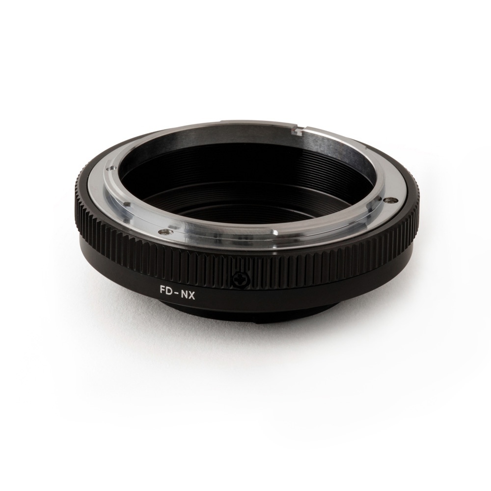 Urth ULMA-FD-NX, Adaptor Obiectiv montura Canon FD la camere Samsung NX