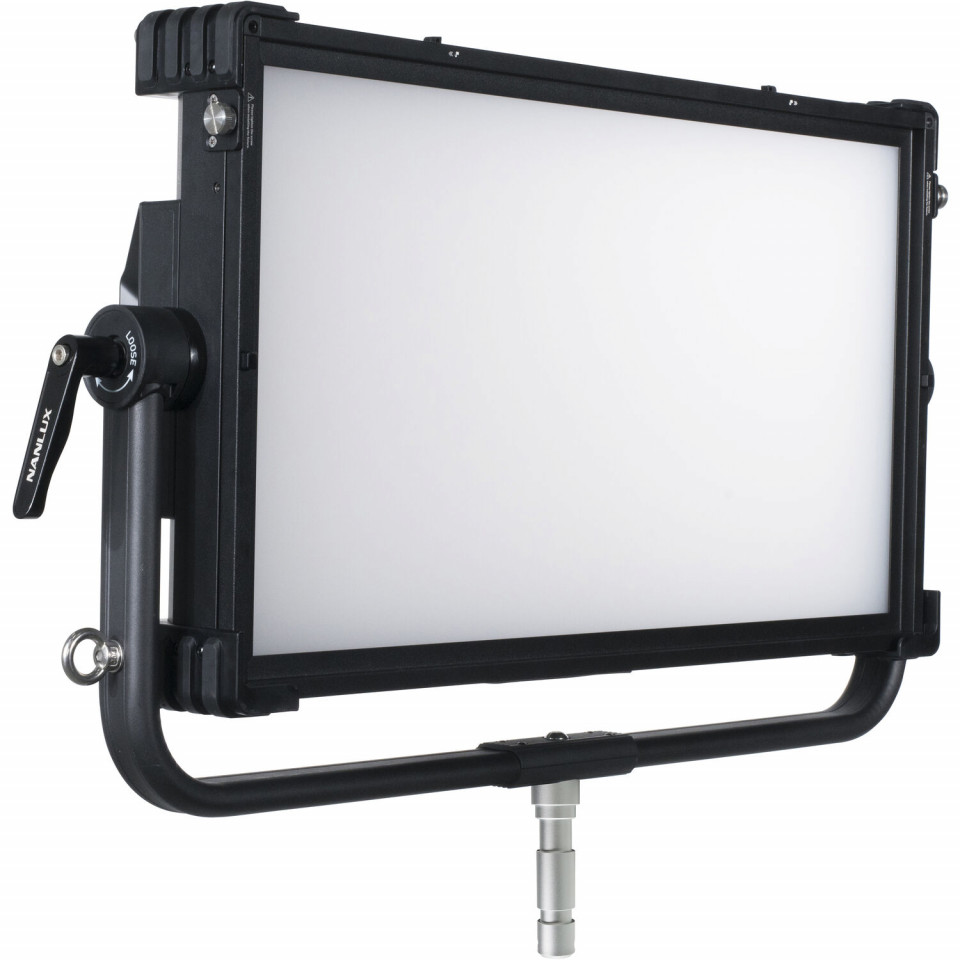 Nanlux Dyno 650C, Panou LED RGBW