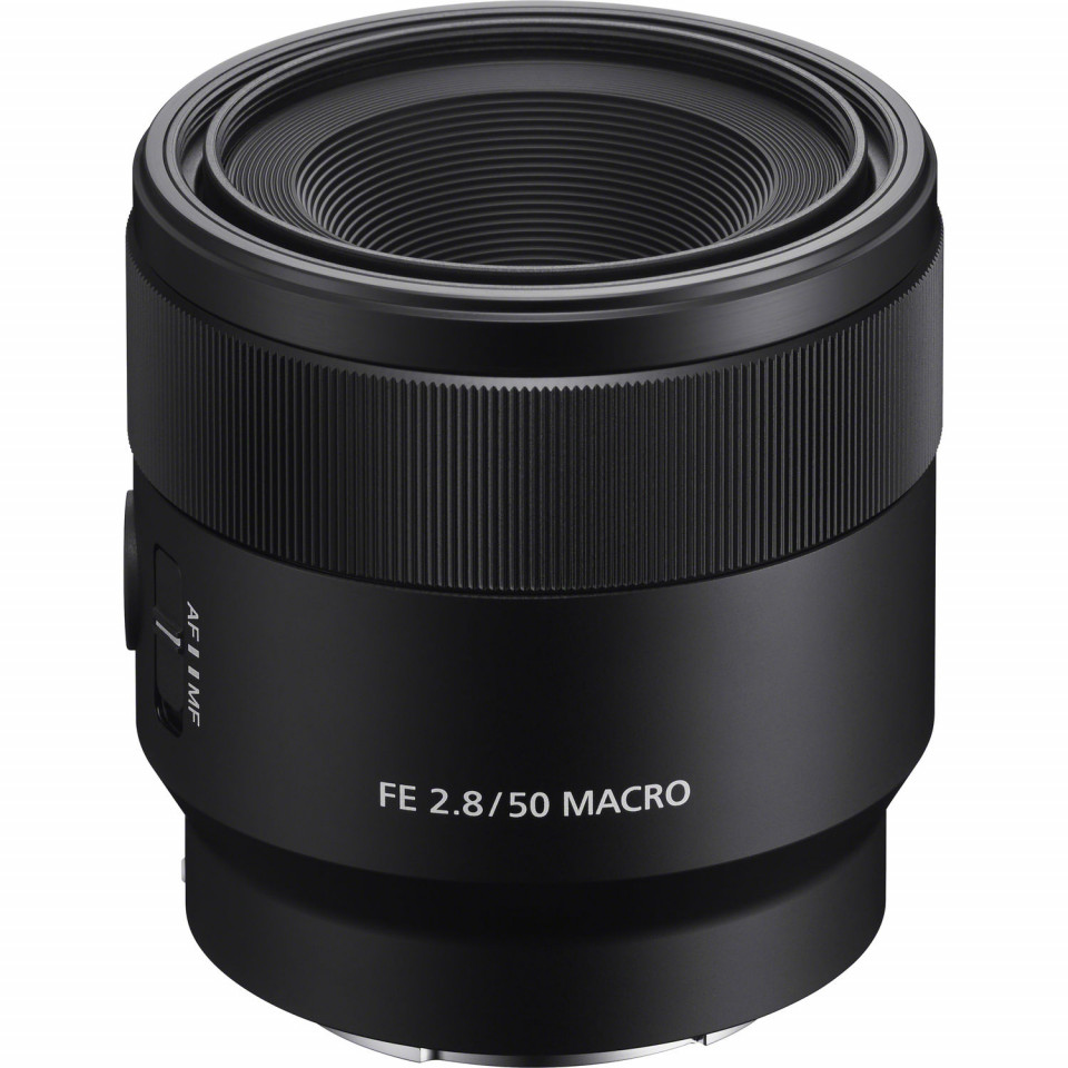 Obiectiv foto Sony FE 50mm f/2.8 Macro