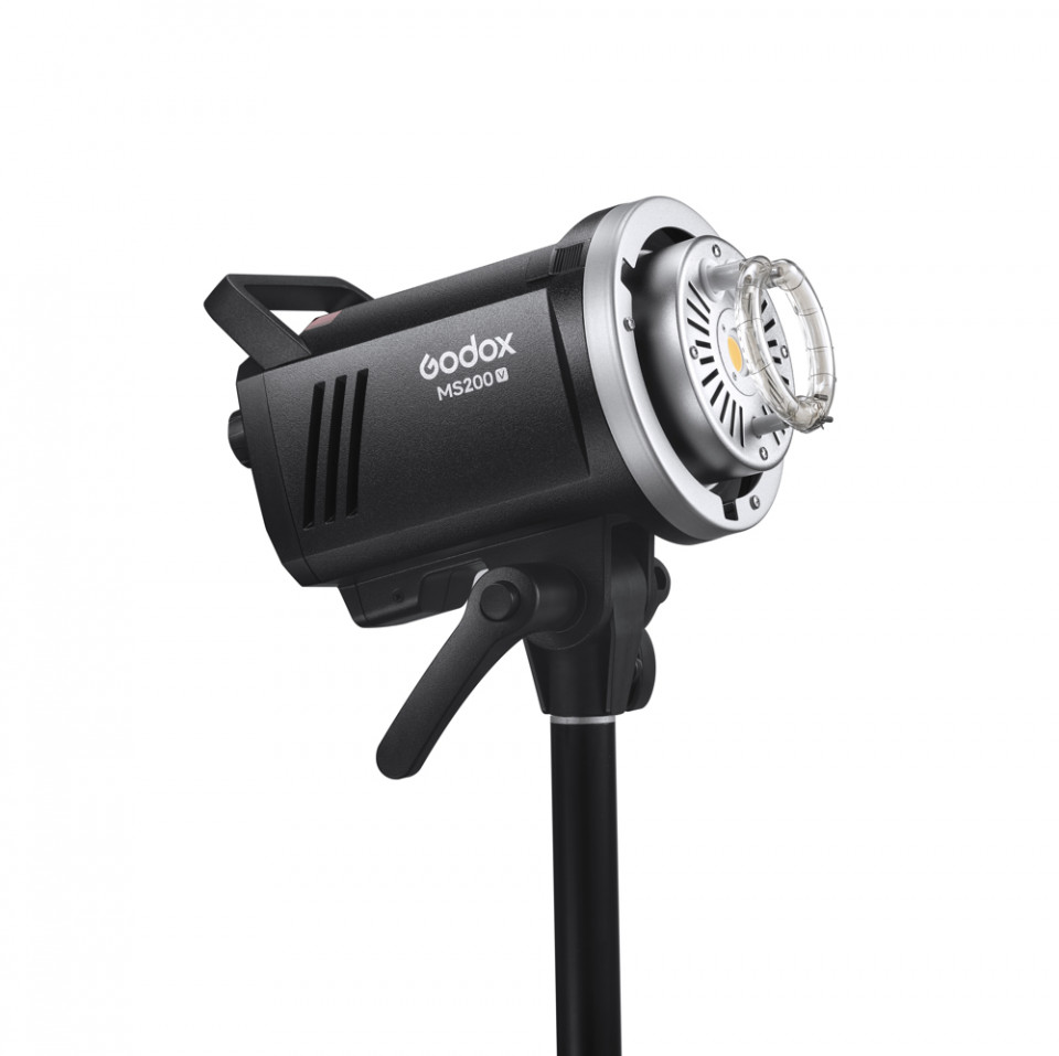 Godox MS200-V, Blit Studio 5600K