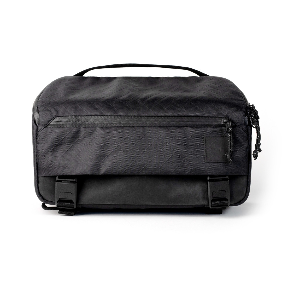 Moment Geanta foto 10L, Black
