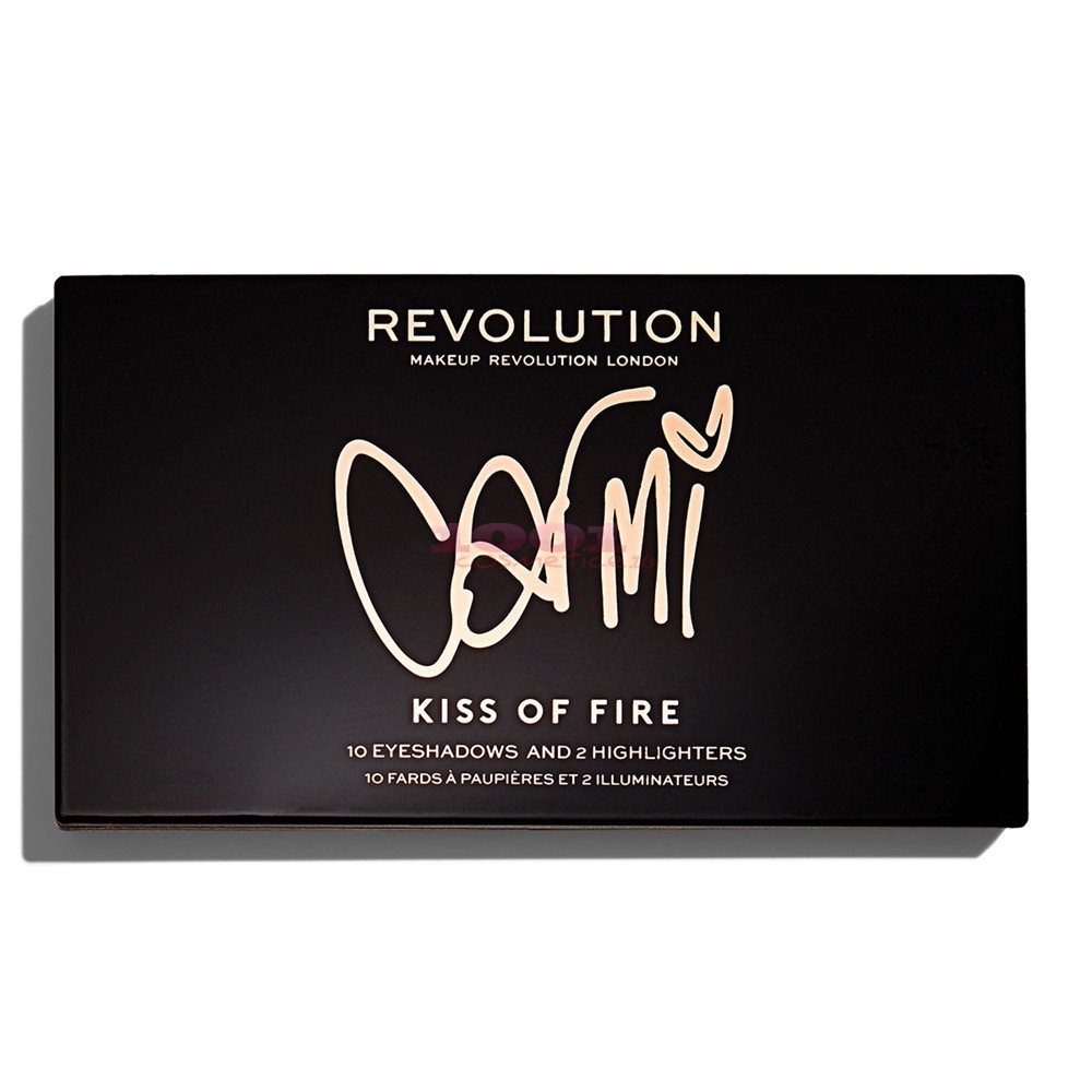 MAKEUP REVOLUTION X CARMY KISS OF FIRE PALETA ILUMINATOR SI FARDURI DE PLEOAPE - 1 | YEO