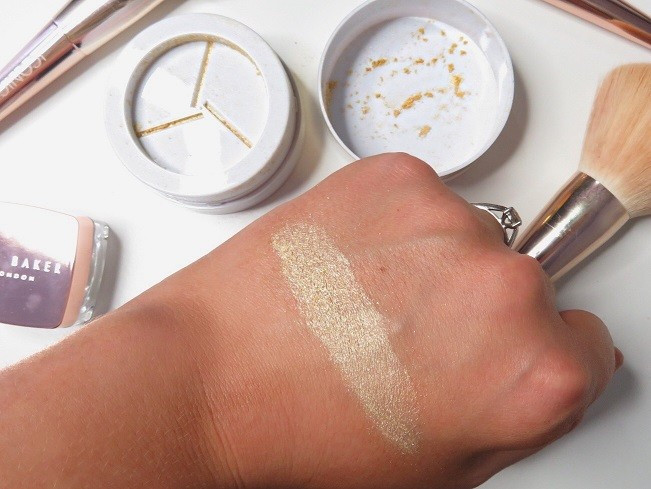 MUA LUXE GLOW HIGHLIGHT PUDRA ILUMINATOARE CASHMERE - 1 | YEO