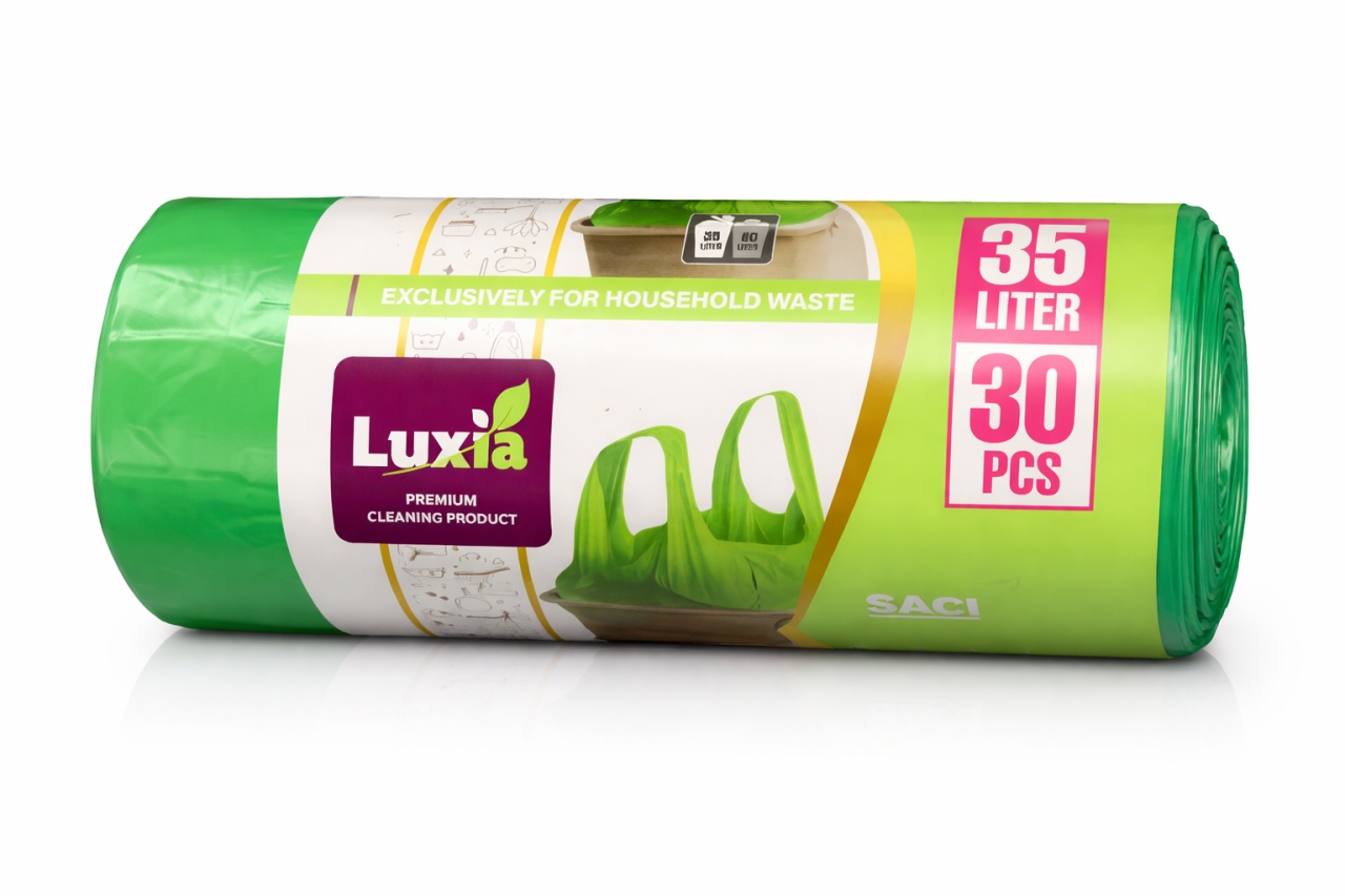 1001cosmetice.ro Saci menajeri Strong Verde, 35L, cu manere, 30 buc., HD-LD, 60x50 cm, Luxia 4016
