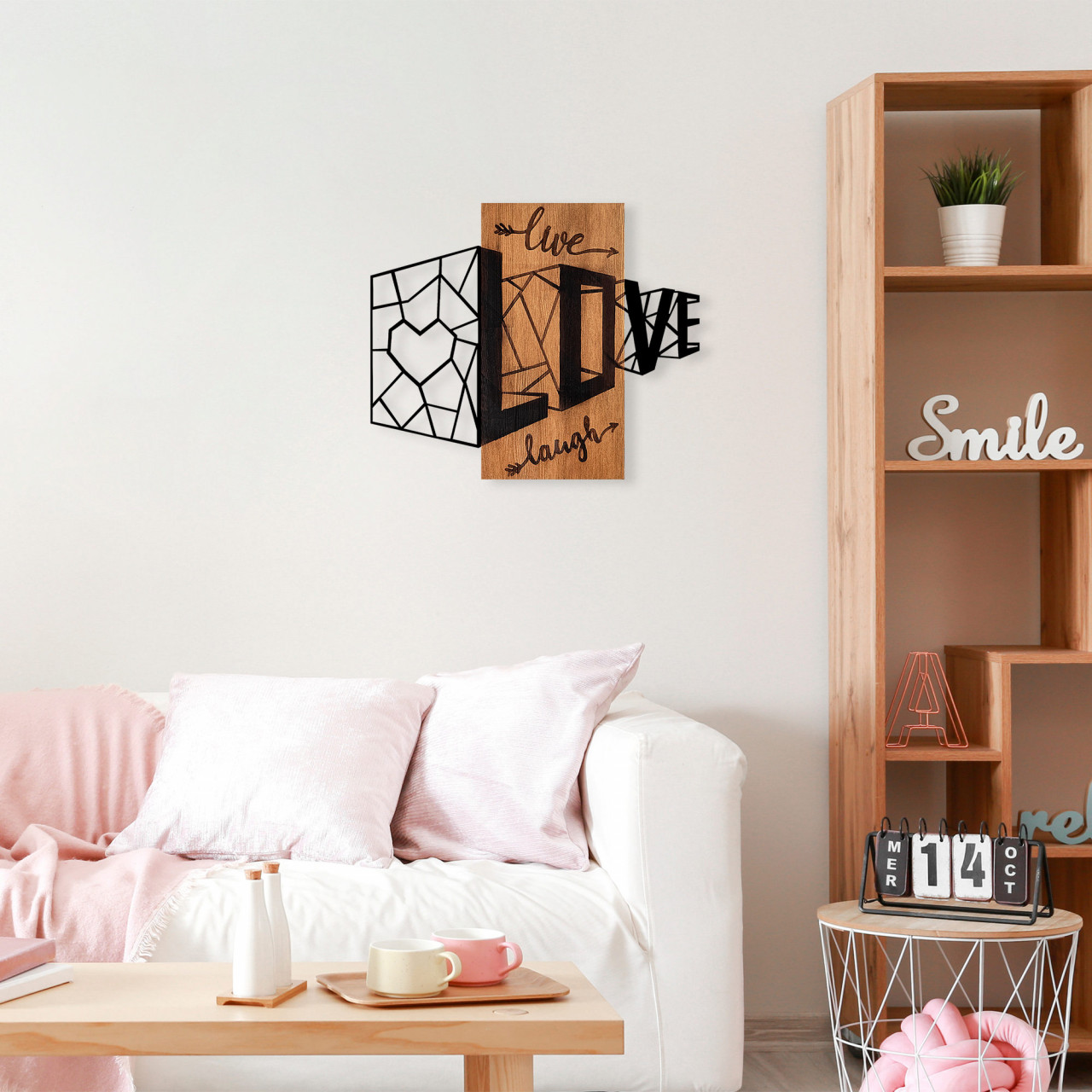 Poze Accesoriu decorativ de perete din lemn Live love laugh - 380