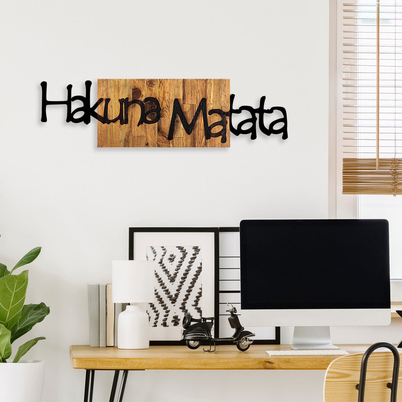 Poze Accesoriu decorativ de perete din lemn Hakuna Matata 4