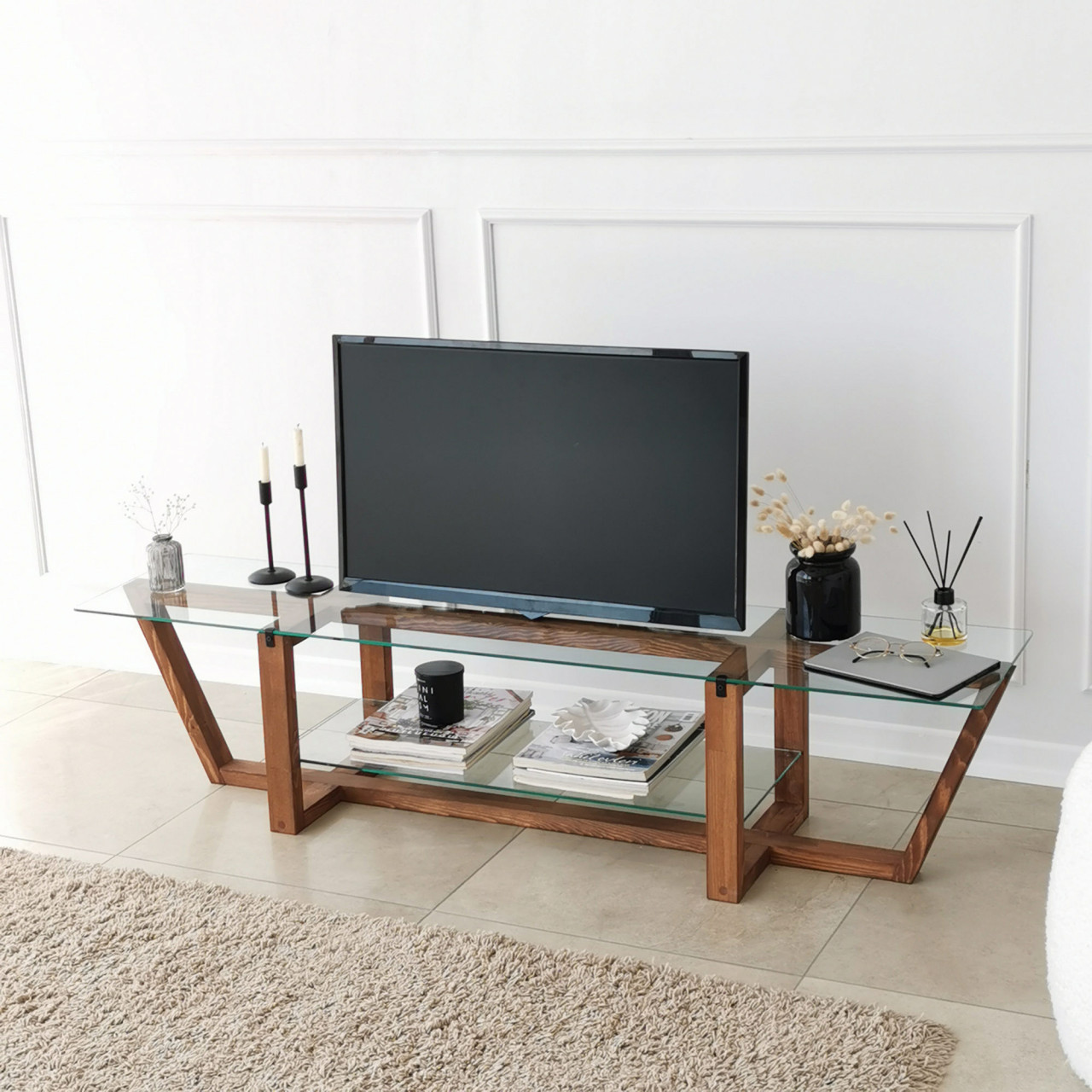 Poze Comoda TV Amalfi nuc