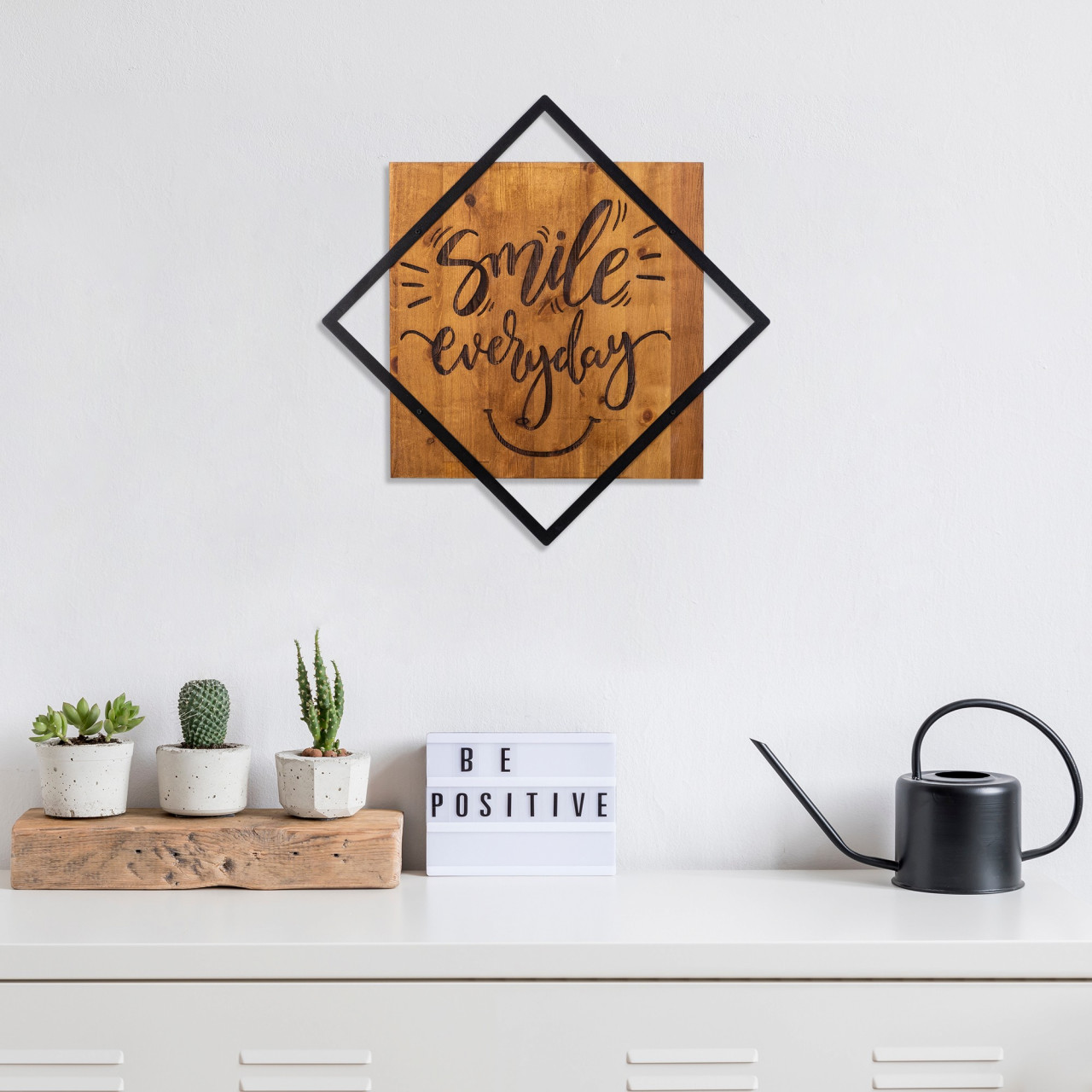 Poze Accesoriu decorativ de perete din lemn Smile everyday