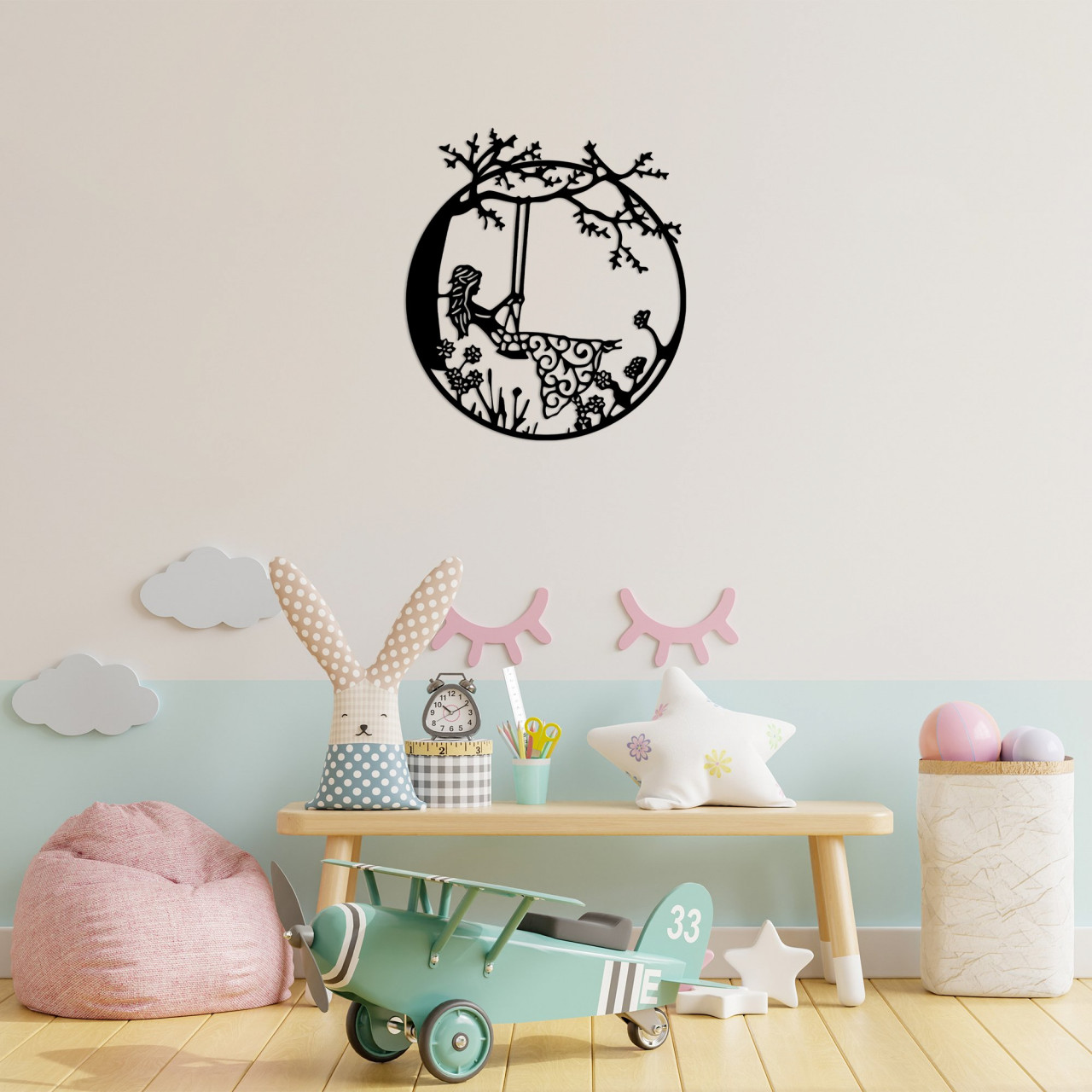 Poze Accesoriu decorativ de perete metalic Swing Woman