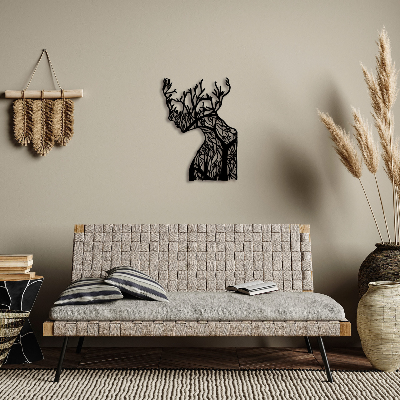 Poze Accesoriu decorativ de perete metalic Tree woman - Model 318