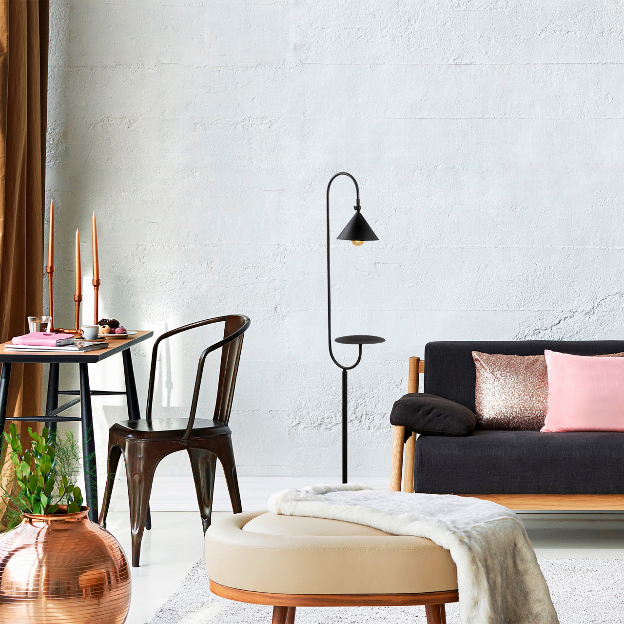 Poze Lampadar Lik - 4021