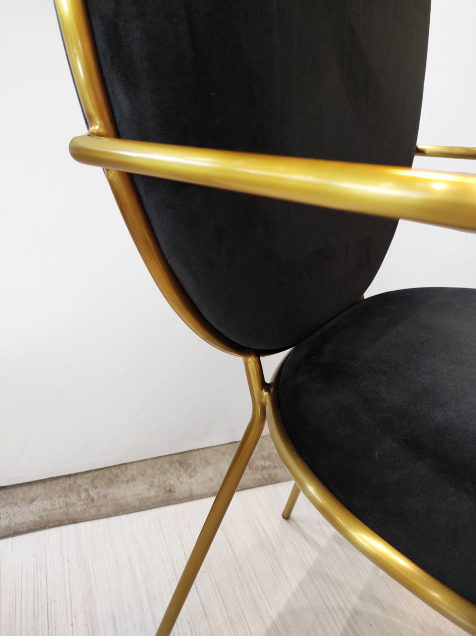 Poze Scaun tapitat Etienne negru/gold – H95 cm