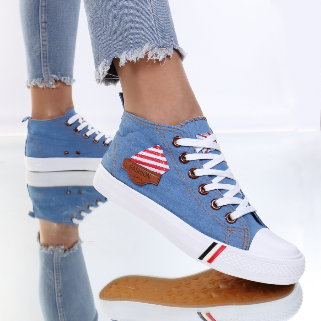 Adidasi material textil blue mia