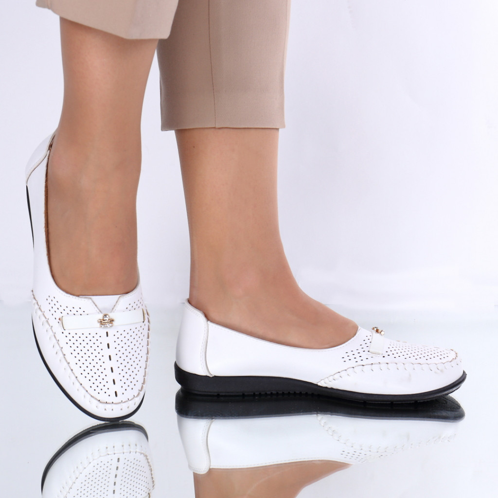 Pantofi piele ecologica albi zeta